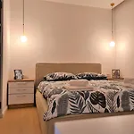 Tom's Luxury Zadar, Branimirova Obala Zadar