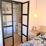 Tom's Luxury Zadar, Branimirova Obala
